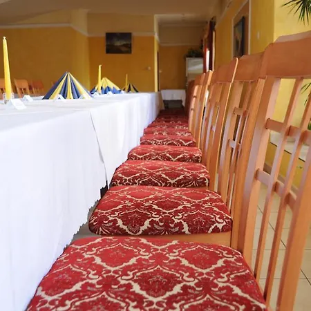Mladost Hotel