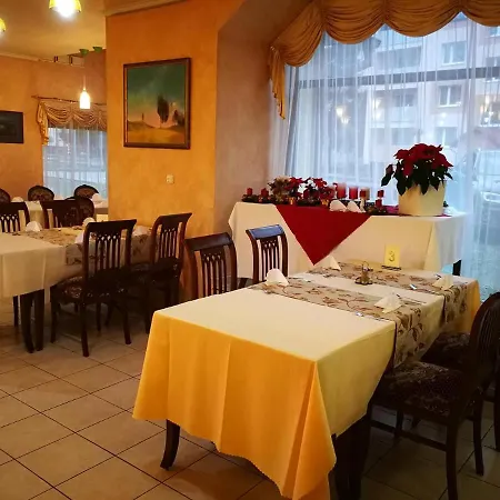 Mladost Hotel