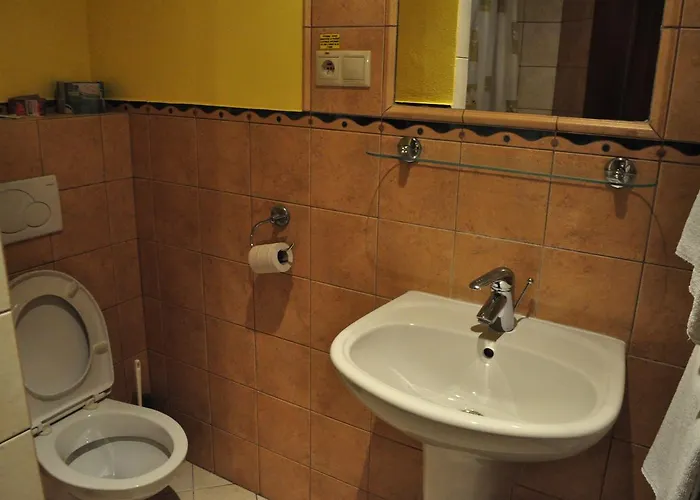 Mladost Hotel 3*