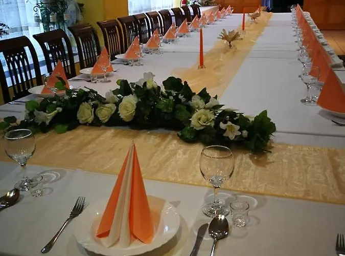 Hotel Mladost 3*